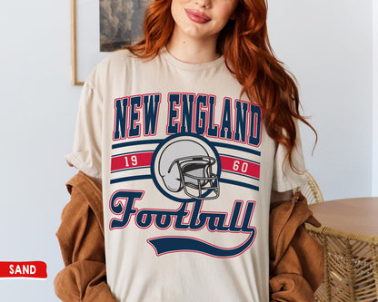 New England Football Sweatshirt / T-Shirt, The Pats Shirt, Vintage New England Crewneck, Patriots Sweatshirt, New England Fan Gift